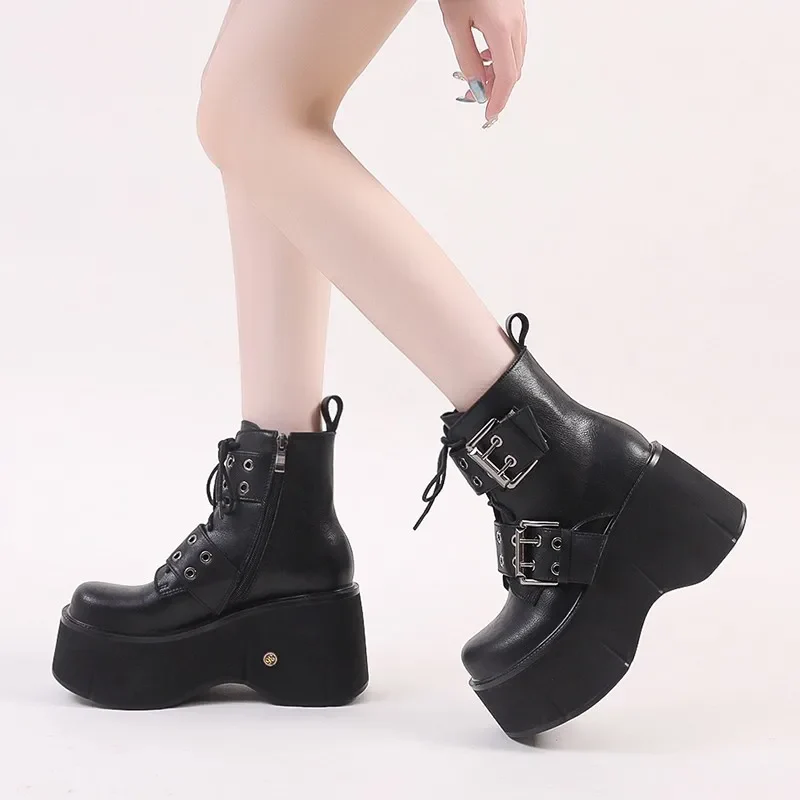 Gothic Chunky Platform Women Ankle Boot - Image 4