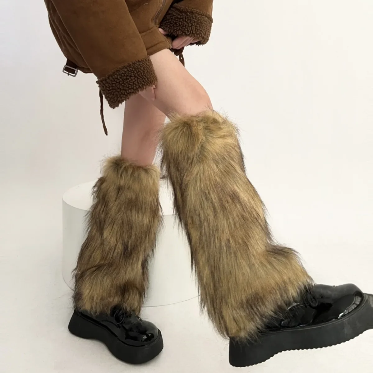 Gothic Faux Fur Vintage Sock - Image 7